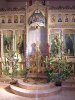 Вътрешността и иконостаса на източно-католическия храм в Ямбол.